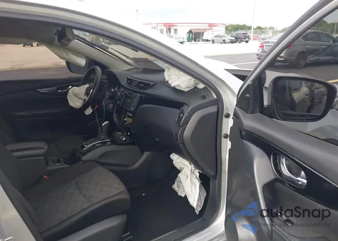 2021 Nissan Rogue Sport Sv Fwd Xtronic Cvt z USA, uszkodzony, nr VIN JN1BJ1BV7MW301181